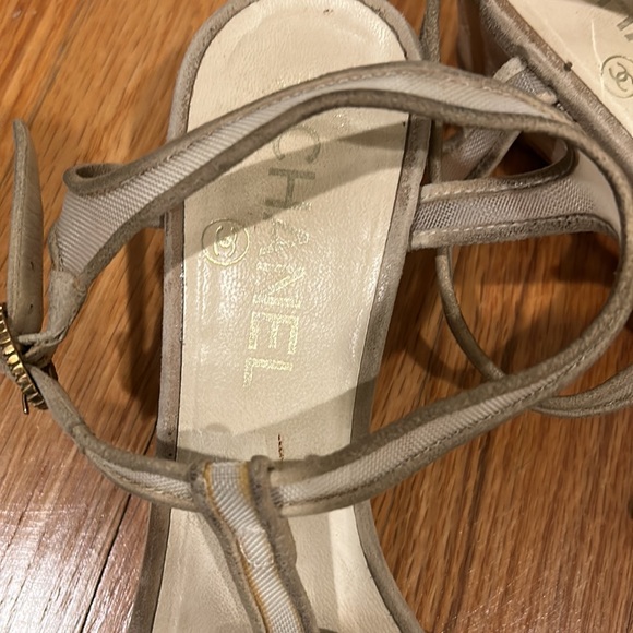 Chanel Cork Sandals - Picture 2 of 6